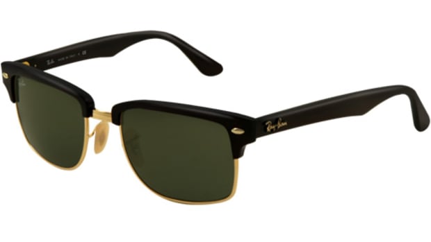 Ray-Ban Clubmaster Wood - Acquire