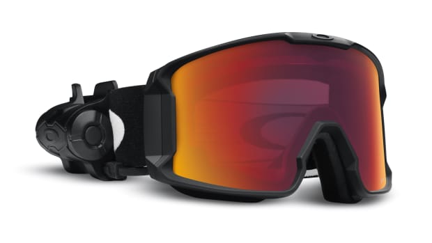 Oakley Injects Its Prizm Technology Into A Low Light Lens Acquire Oakley Injects Its Prizm Technology Into A Low Light Lens Acquire