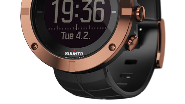 SS021815000_Suunto_Kailash_Copper_TimeDate_profile.png