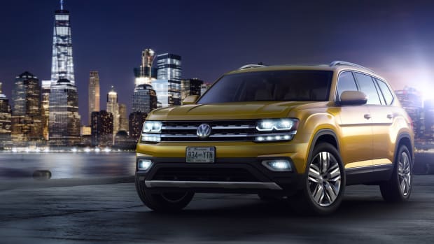 Volkswagen Atlas Front Profile
