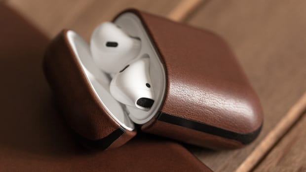 Nomad AirPods Case