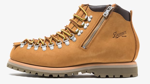 White Mountaineering x Danner Lace to Toe Boot