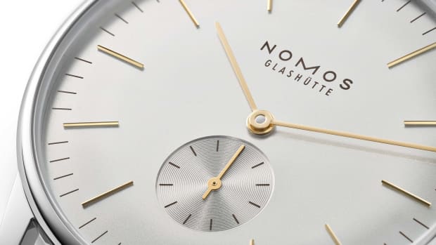 09 NOMOS Orion silver dial