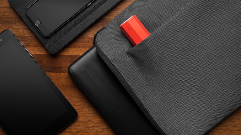 Zolt introduces the smallest and lightest laptop charger in the world