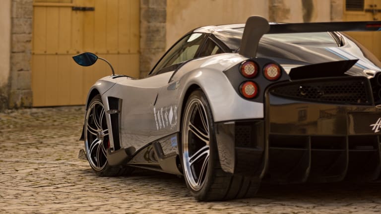 2016 Rewind | Pagani celebrates its first customer with its most technologically advanced Huayra yet