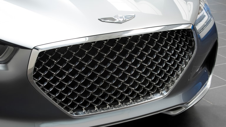 Hyundai goes upmarket with their luxurious Vision G Concept