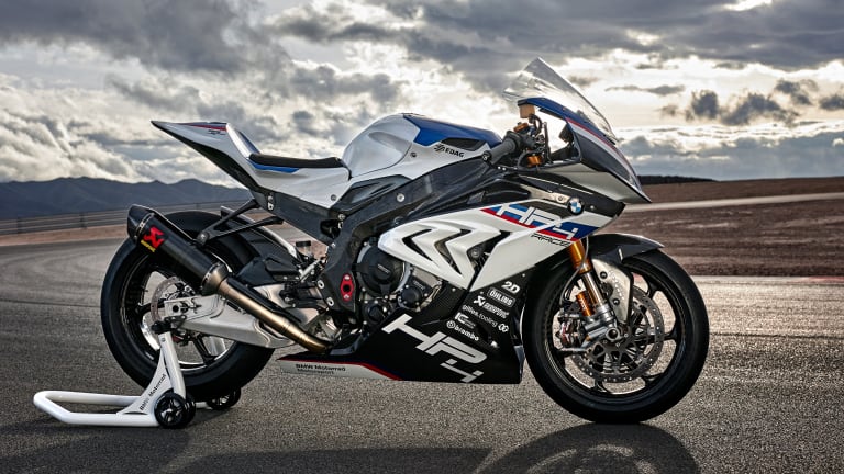 BMW fully reveals its exclusive HP4 Race motorcycle