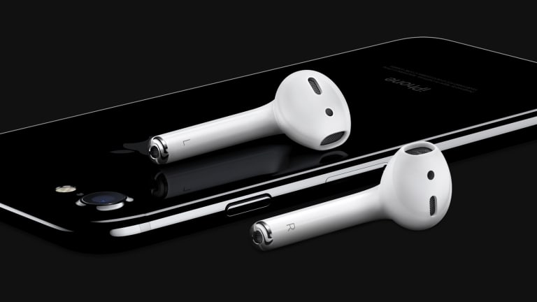 Apple announces the iPhone 7, Apple Watch Series 2, and AirPods