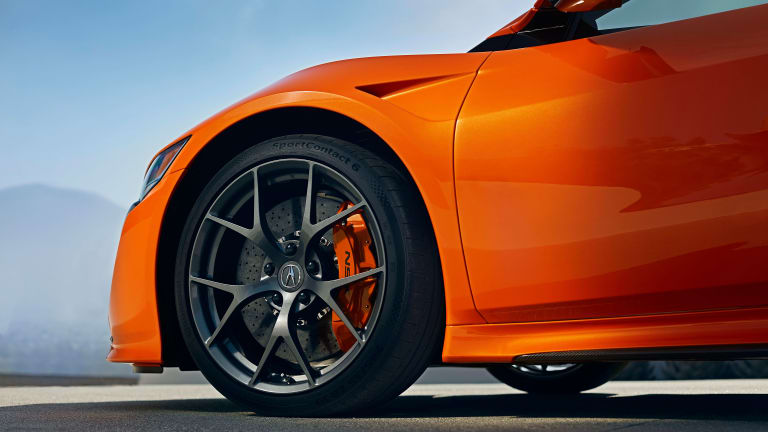 Acura improves upon the recipe for the new 2019 NSX