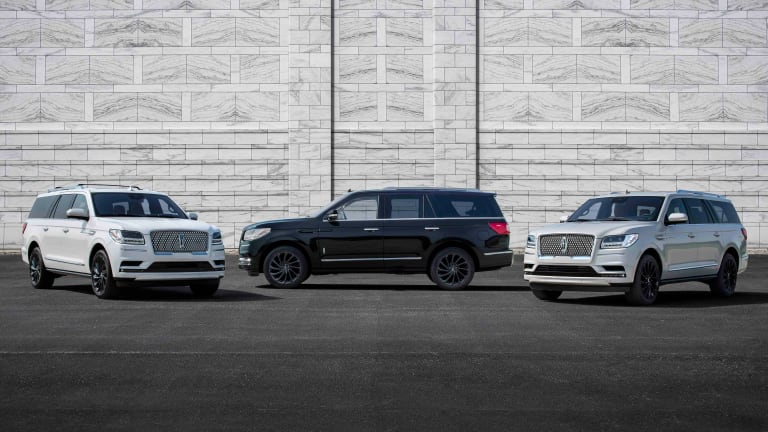The 2020 Lincoln Navigator goes monochromatic and adds a feature every modern car should have