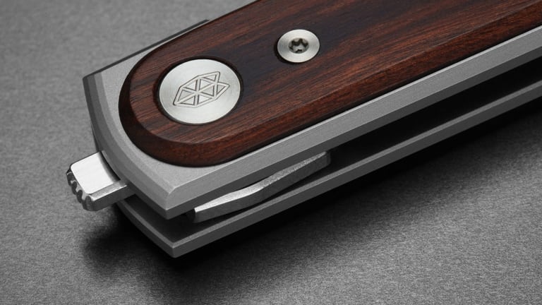 The James Brand's Duval offers a modern take on the gentleman's knife