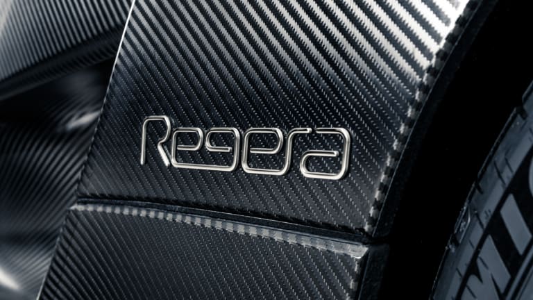 Koenigsegg completes their first Regera in Koenigsegg Naked Carbon