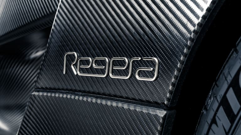 Koenigsegg completes their first Regera in Koenigsegg Naked Carbon