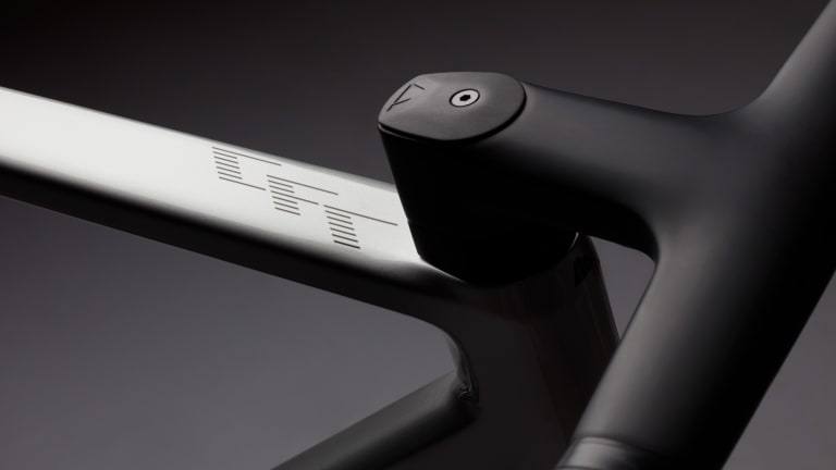 Canyon pushes climbing performance to the next level with the Ultimate CFR