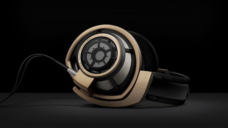 Sennheiser releases the HD 800 S in a limited edition matte gold colorway
