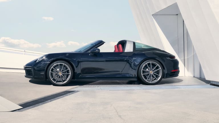Porsche reveals the eighth-generation 911 Targa