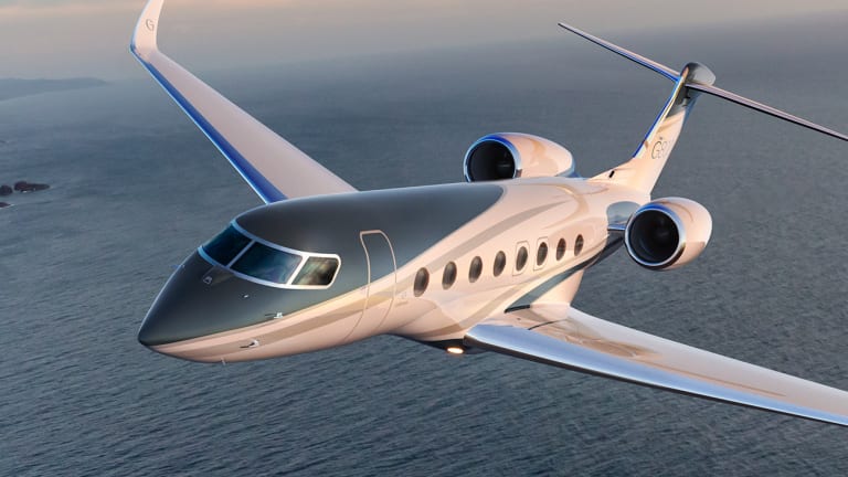Gulfstream unveils its longest-range business jet, the G800