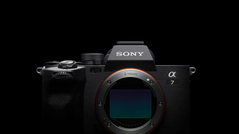 Sony unveils the A7 IV