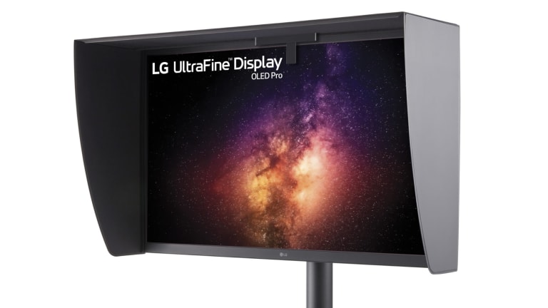 LG adds a 32" and 27" OLED Pro models for its UltraFine lineup