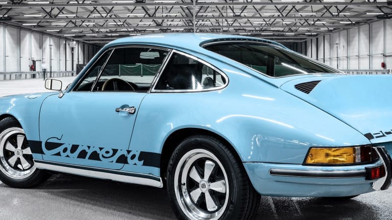 Voitures Extravert launches the quintessenza RS