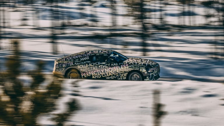 Video | The Rolls-Royce Spectre undergoes winter testing near the Arctic Circle