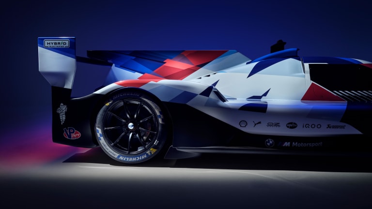 BMW unveils the livery for its M Hybrid V8