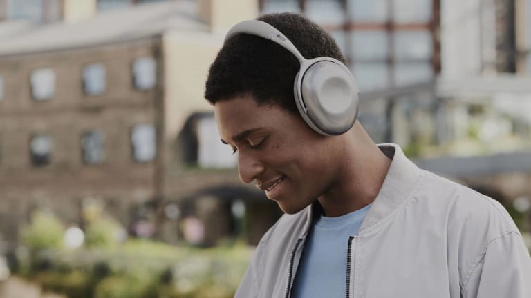 KEF launches its new wireless headphone, the Mu7