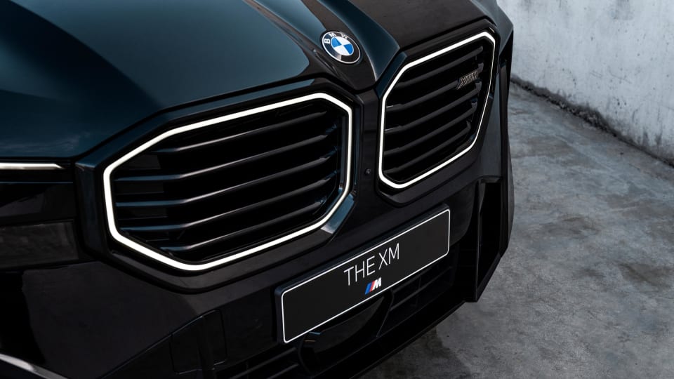 BMW unveils the XM high-performance Super-SUV