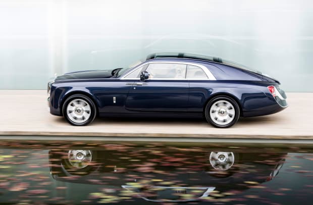 P90261371_highRes_rolls-royce-sweptail