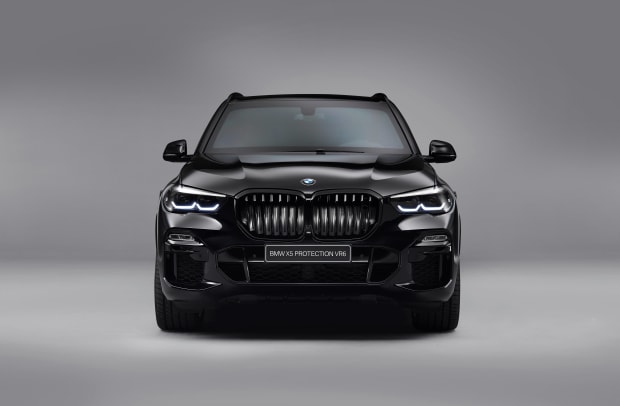 P90363291_highRes_the-new-bmw-x5-prote
