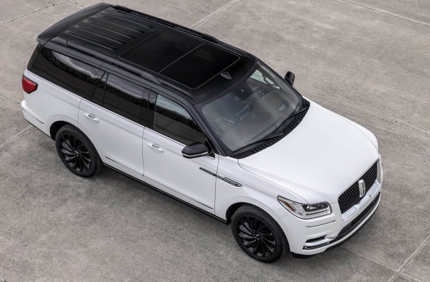 21 Navigator BL Special Edition Package_Pristine White Roof