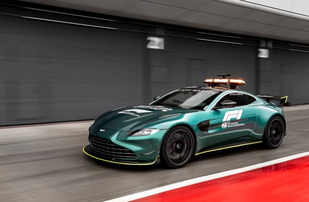 Aston Martin Vantage_Official Safety Car of Formula One_12