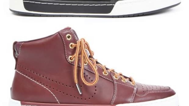 Nike Air Royal Mid SO Acquire