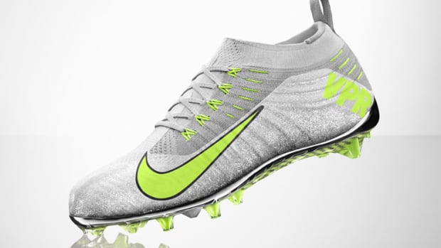 Nike Vapor HyperAgility Cleat Acquire