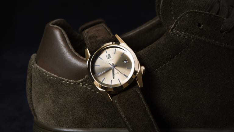 Watch brand sales with b