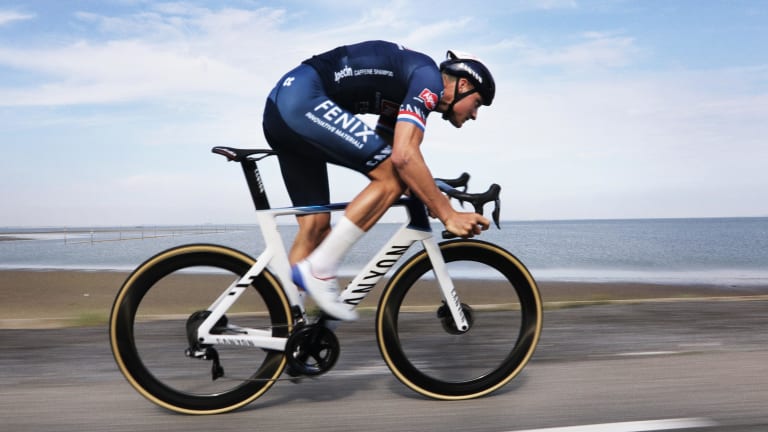 Canyon reveals the all new Aeroad Acquire