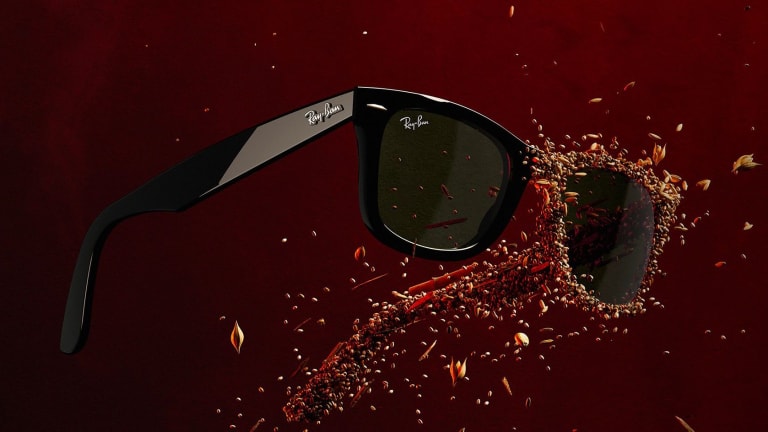 Justin vs wayfarer top