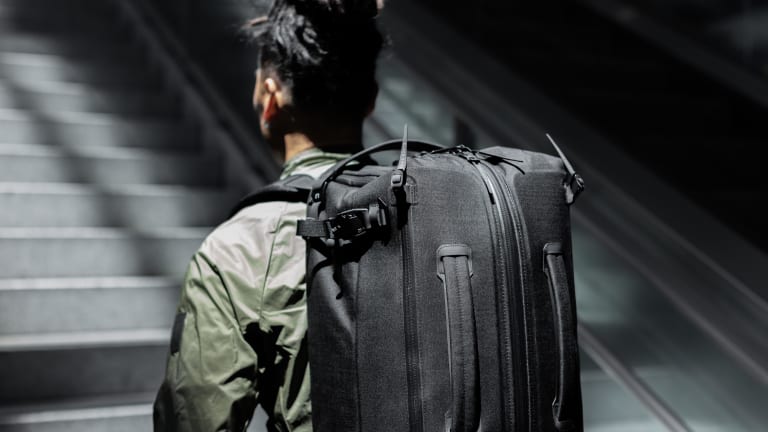Black Ember launches its new 3 way Dex duffle bag Acquire