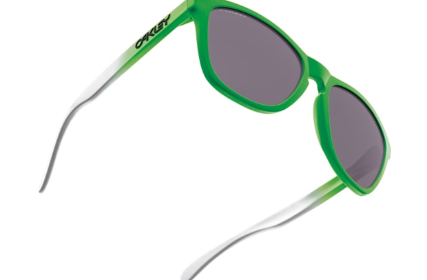 Oakley Sunglasses FROGSKINS Green Fade w/Prizm Daily