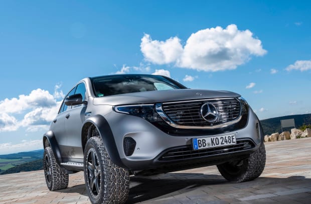 4x4 mercedes eqc top