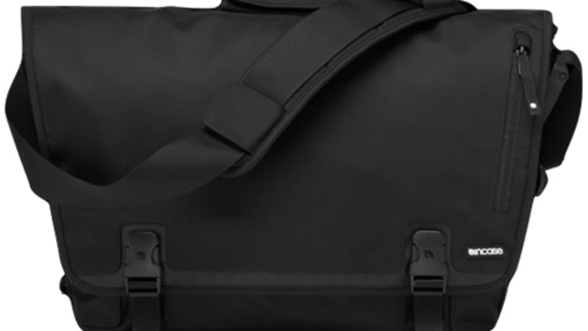 Incase messenger shop