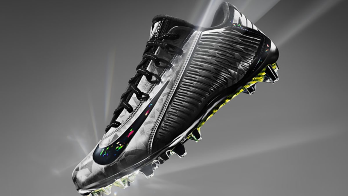 Nike Vapor Carbon 2014 Elite Cleat Acquire