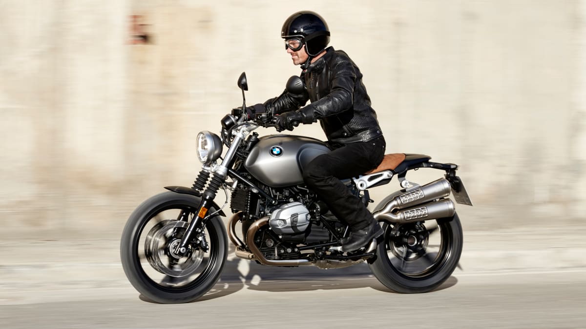 BMW answers the competition with its own R nineT Scrambler Acquire