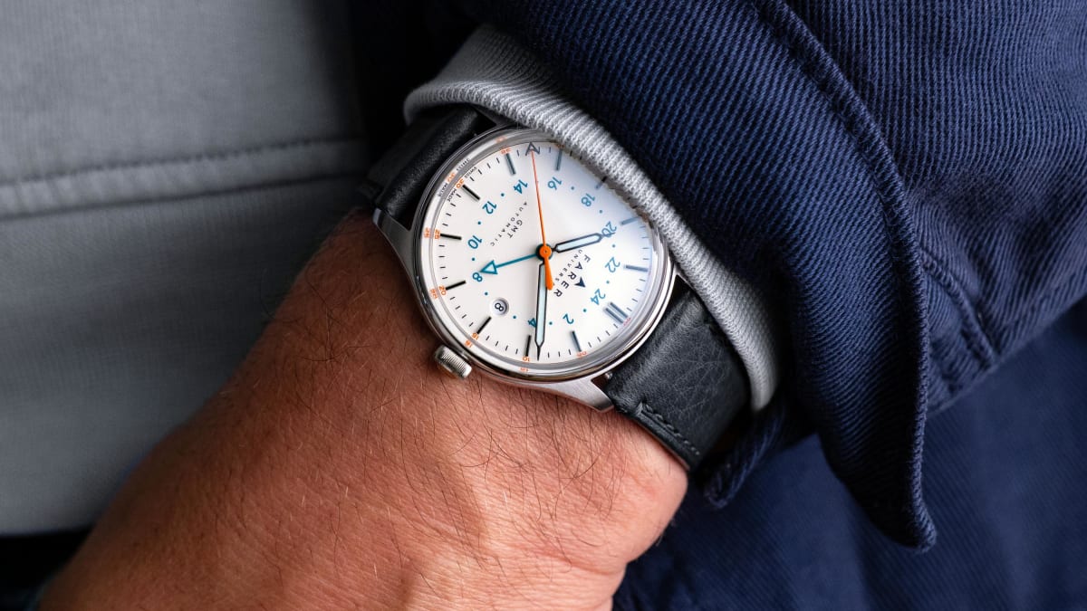Farer keeps it clean and casual with the Palmer GMT Acquire