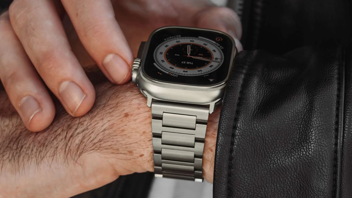 Sandmarc designed their new watch bracelet to perfectly match the