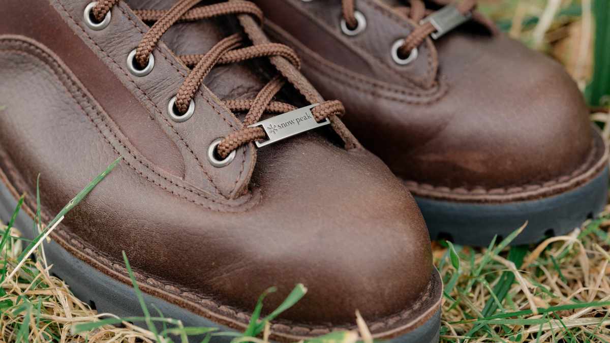 Snow peak x danner on sale