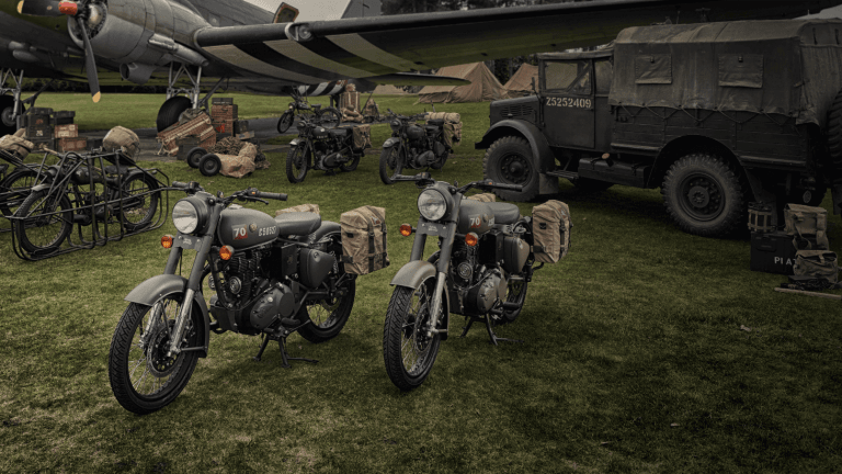 Royal enfield best sale pegasus saddle bag