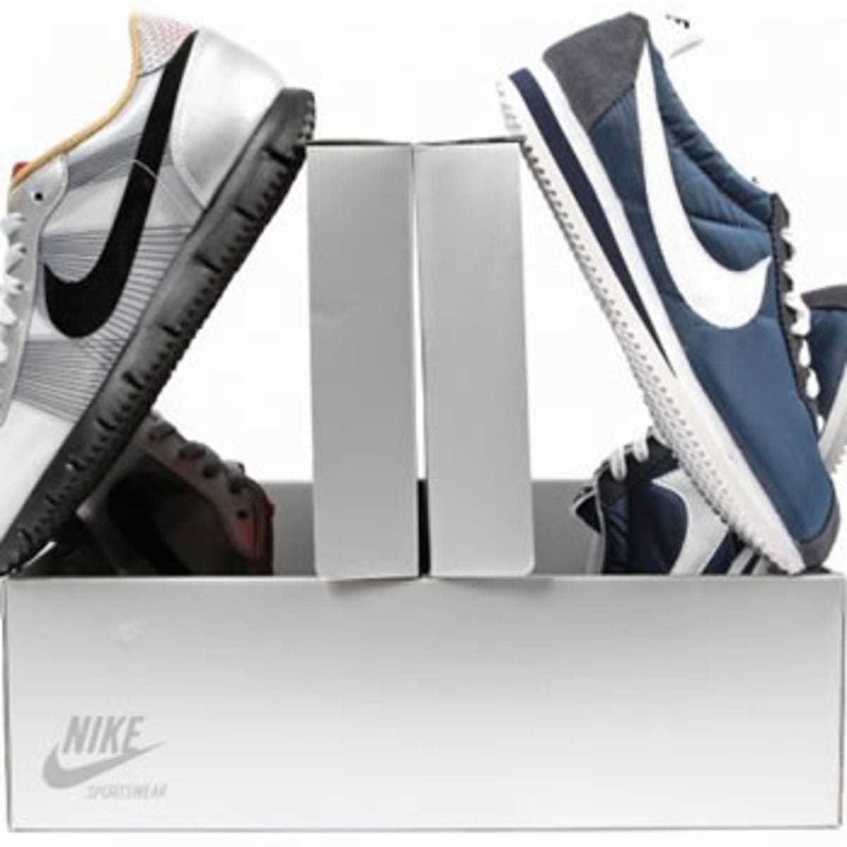 nike cortez flywire