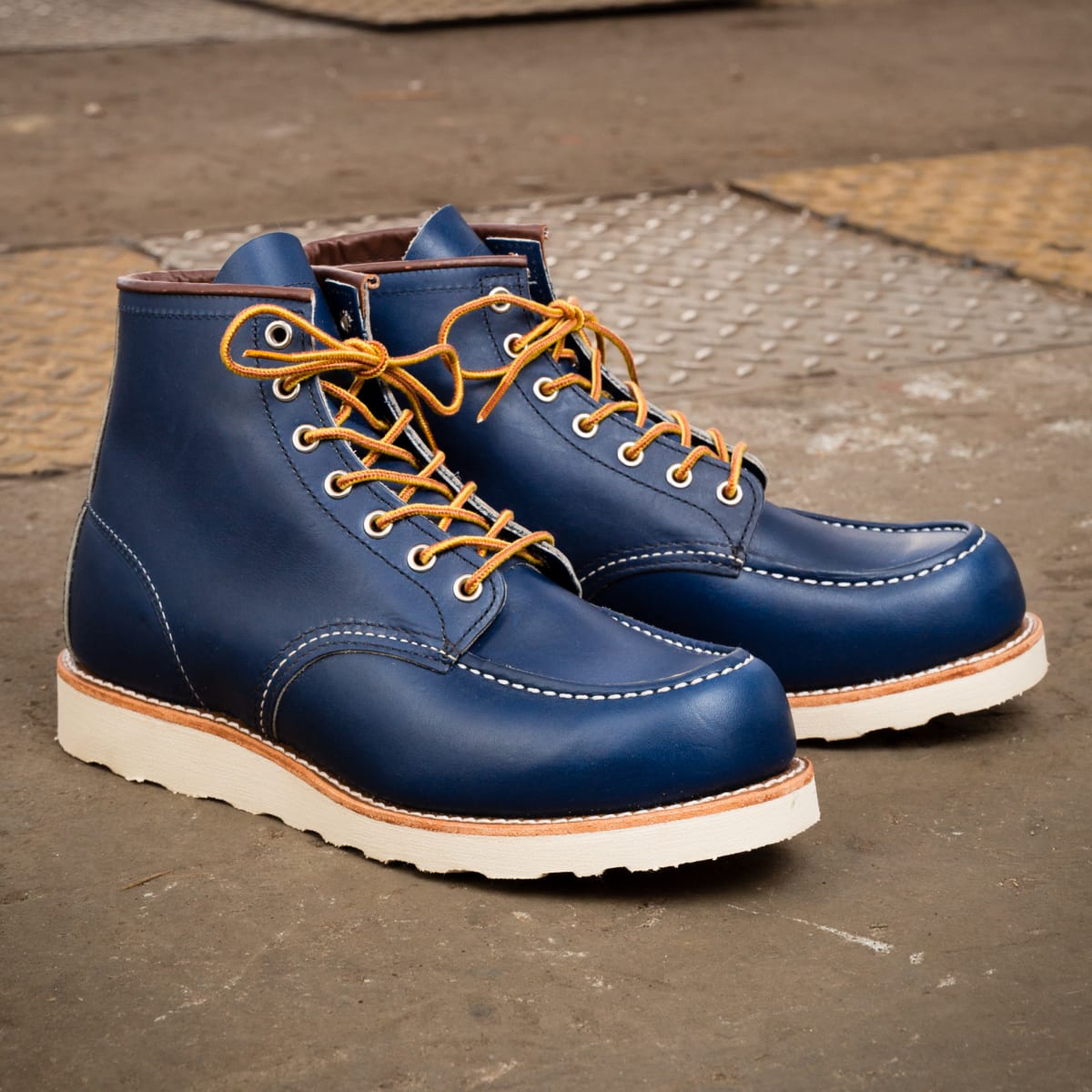 Red Wing Heritage brightens up its lineup with an 8882 Acquire