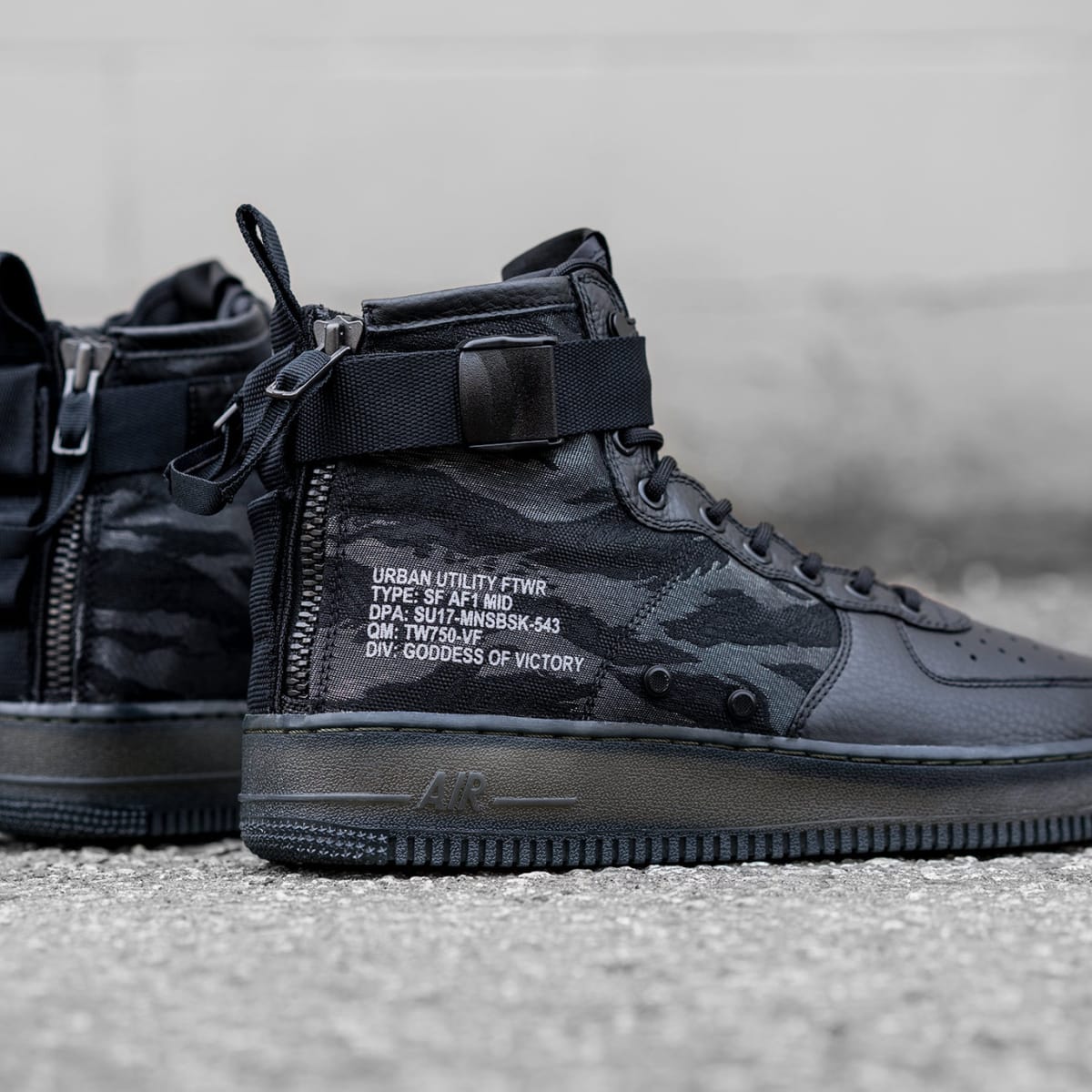 Nike S Tactical Inspired Special Field Air Force 1 Gets A New Mid Version Acquire
